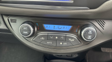 Toyota Yaris 1.5 Hybrid Icon 5dr CVT Hybrid Hatchback